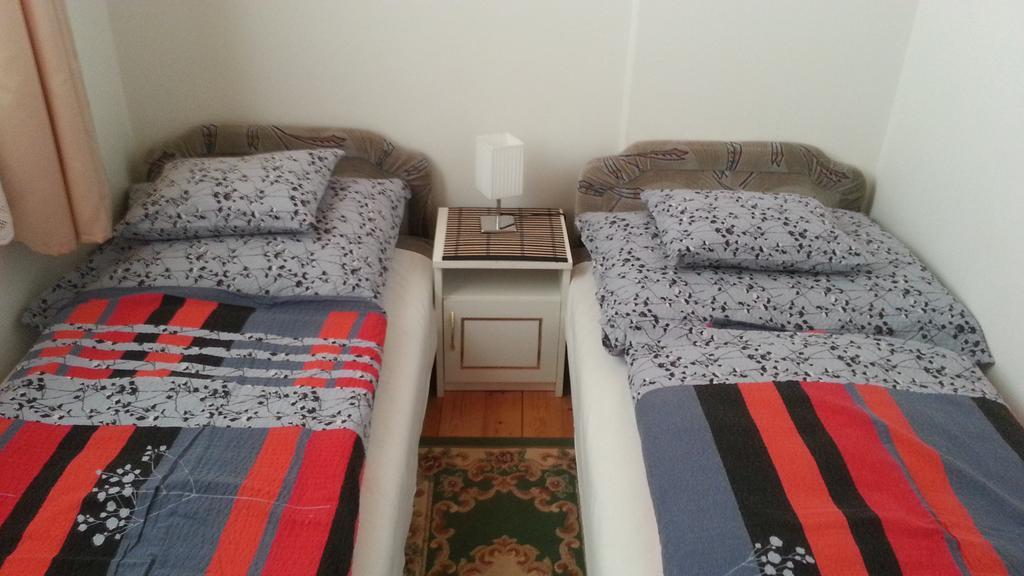 Csokonai Guesthouse Zamárdi Стая снимка